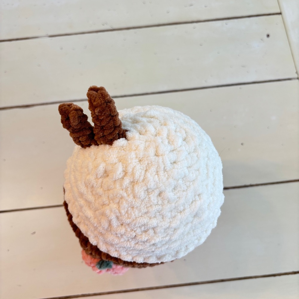 Crochet Pumpkin Latte Plushie Soft Blanket Yarn Handmade - Picture 4 of 7